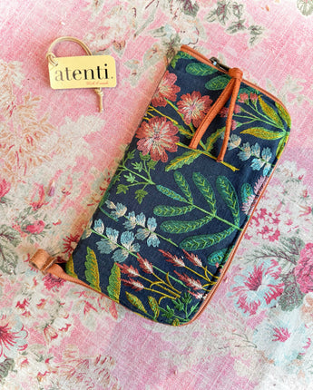 Meadow Needles and Tools Case - Atenti & Crochet